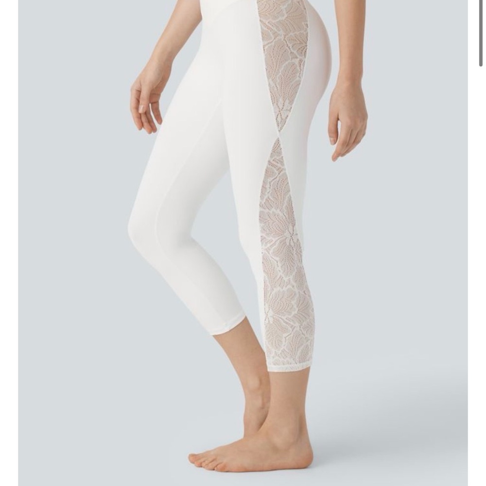 HALARQSoftlyzero High Waisted Crossover Contrast Lace Capri Yoga Leggings-UPF50+ - Picture 1 of 5